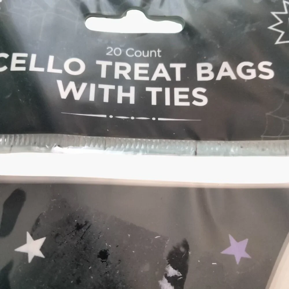 Halloween Skeleton Trick Treat Bag Ties 20 Count